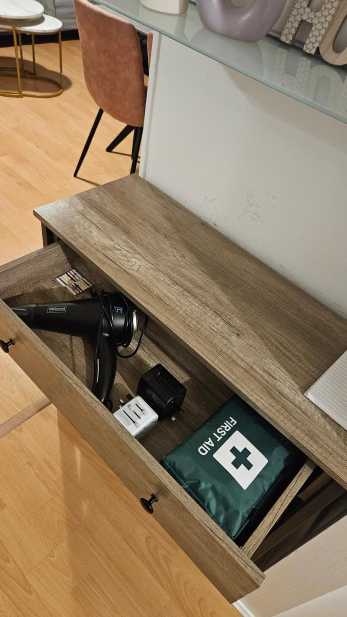 Bright And Spacious One Bedroom Apparment, Free Parking London Kültér fotó